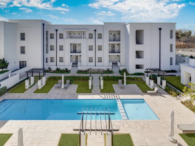 Flat for sale in Sandton