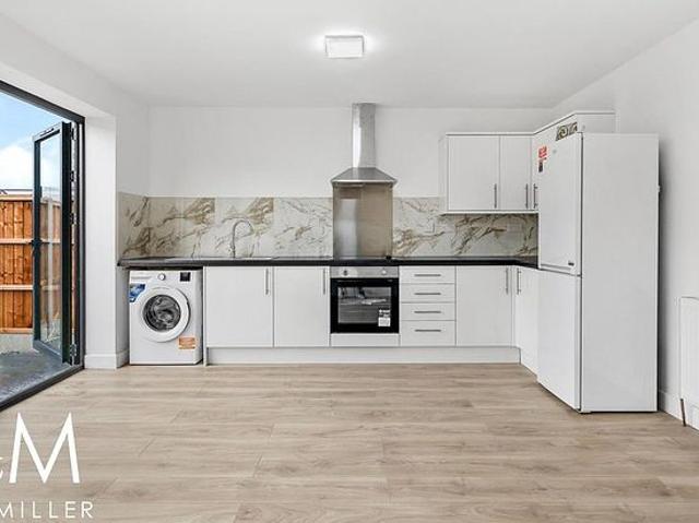 Apartment for rent in Chigwell, Epping