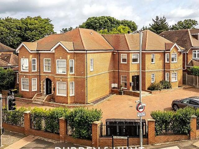 Apartment for rent in Chigwell, Epping