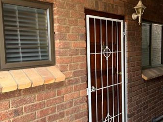 Flat for sale in Umgungundlovu, Kwazulu-natal