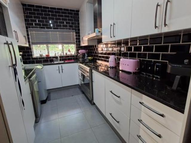 Flat for sale in Pietermaritzburg, Msunduzi Local Municipality