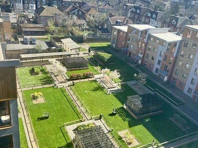 Apartment for rent in London Borough of Croydon, Thornton Heath