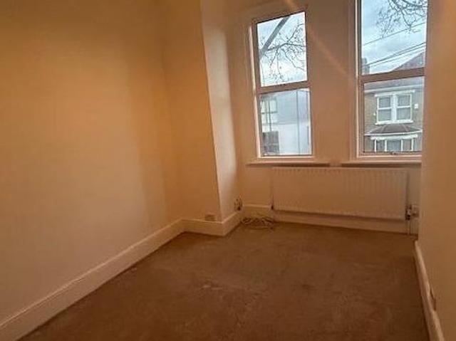 Apartment for rent in London Borough of Croydon, Greater London