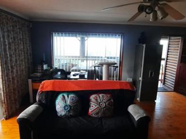 Flat for rent in Groot Brak Rivier, Western Cape