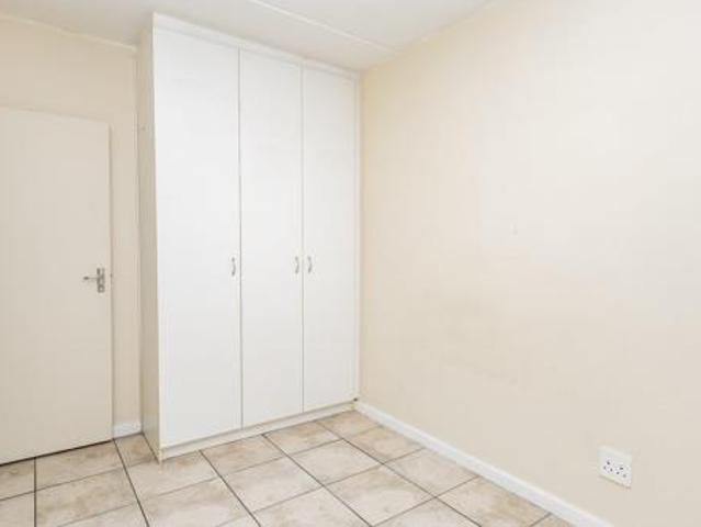 Flat for sale in Cape Town, Western Cape