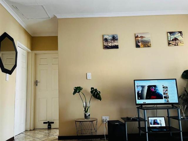 Flat for sale in Ekurhuleni, Gauteng