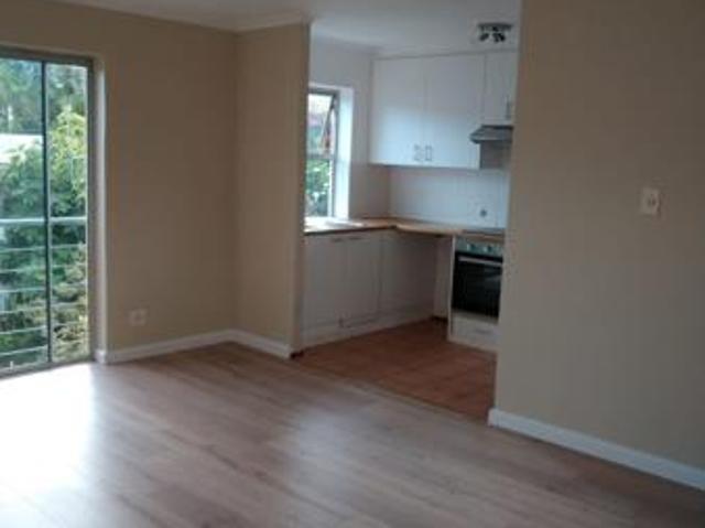 Flat for rent in Cape Town, Western Cape