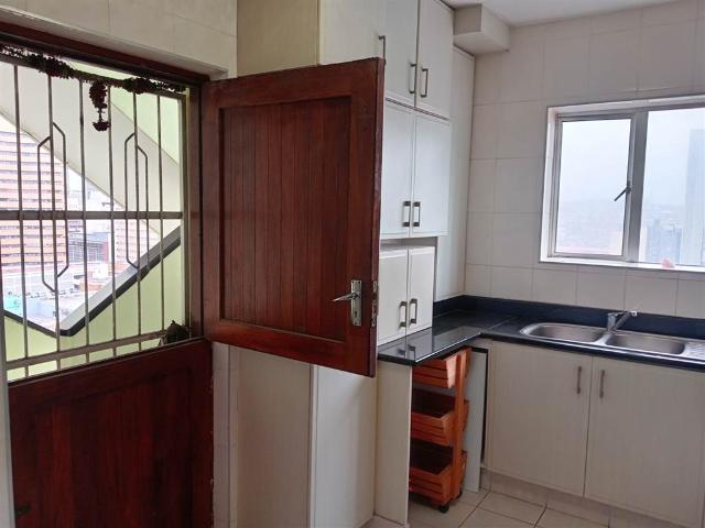 Flat for sale in Seaview, Kwazulu-natal