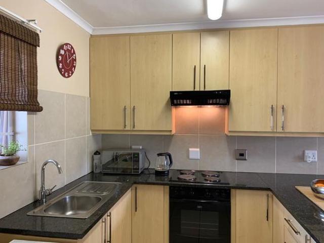 Flat for rent in Cape Town, Western Cape