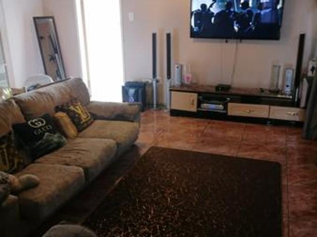 Flat for sale in Witbank, Mpumalanga