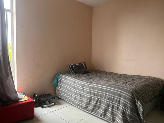 Flat for sale in UMhlathuze Municipality, Kwazulu-natal