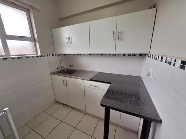 Apartment for rent in Seaview, Kwazulu-natal