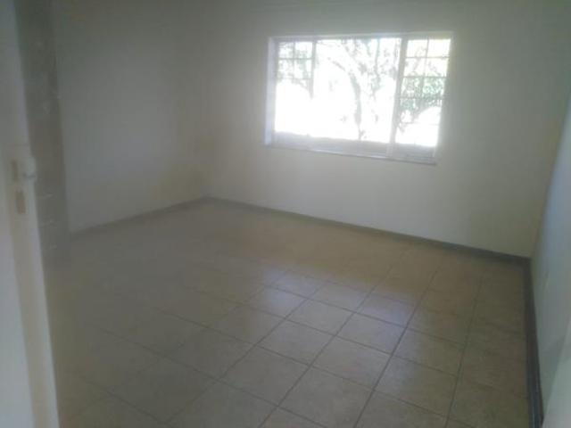 Flat for rent in Vosloorus, Gauteng