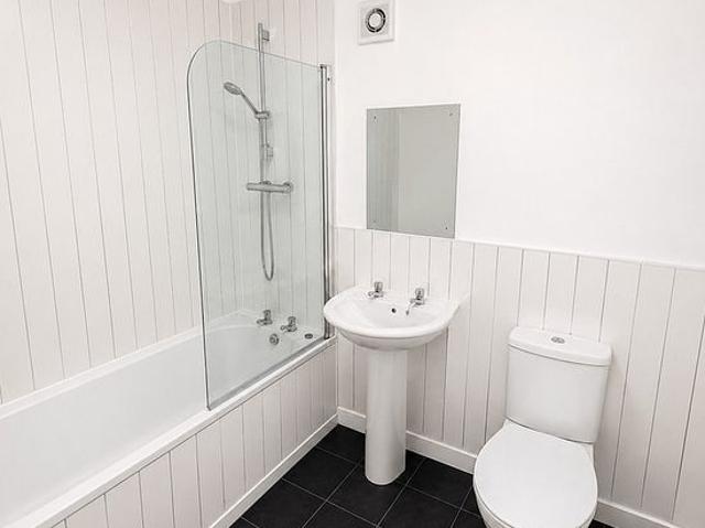 Apartment for rent in Ibroxholm, Ibrox