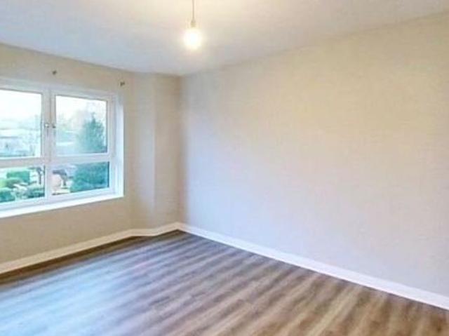 Apartment for rent in Woodside, Firhill