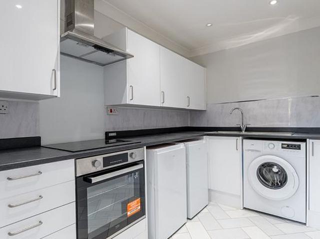 Apartment for rent in Overlee, Busby
