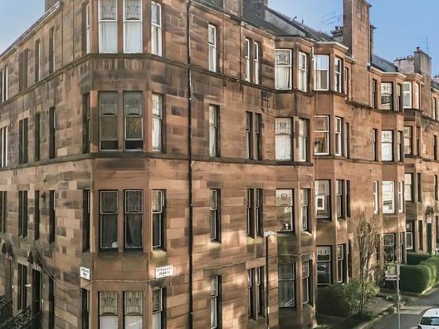 Apartment for rent in Dowanhill, Scotland
