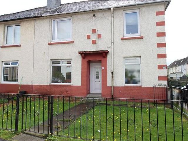 Apartment for rent in West Drumoyne, Scotland