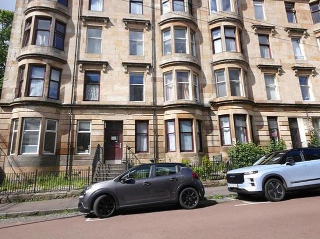 Apartment for rent in Dowanhill, Scotland