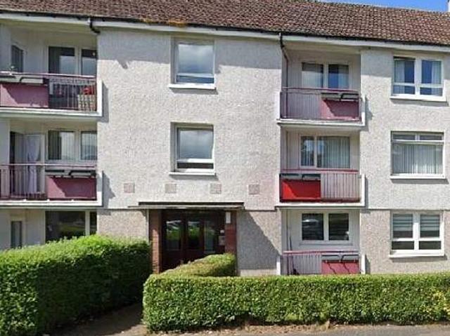 Apartment for rent in Hillington, Scotland