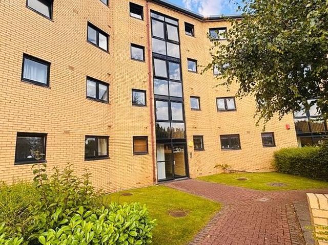 Apartment for rent in Mavisbank, Glasgow