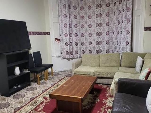 Apartment for rent in Ibroxholm, Glasgow