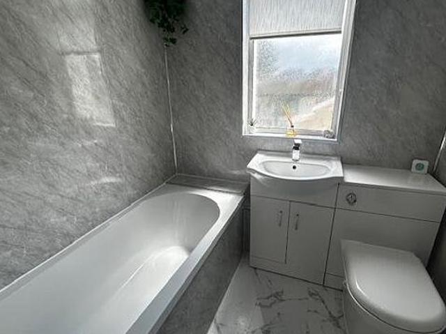 Apartment for rent in Riddrie Knowes, Carntyne