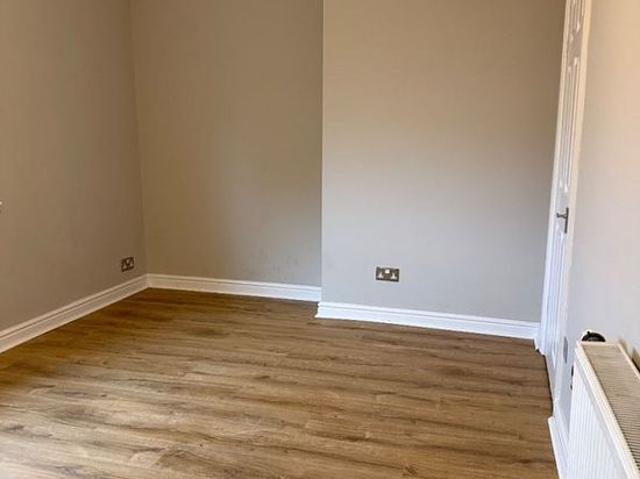 Apartment for rent in Budhill, Scotland