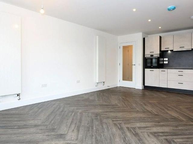 Apartment for rent in Ibroxholm, Glasgow