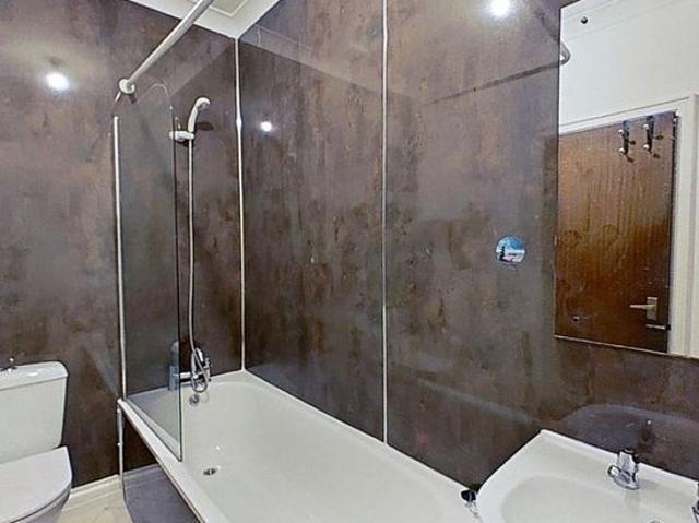 Apartment for rent in Woodside, Glasgow
