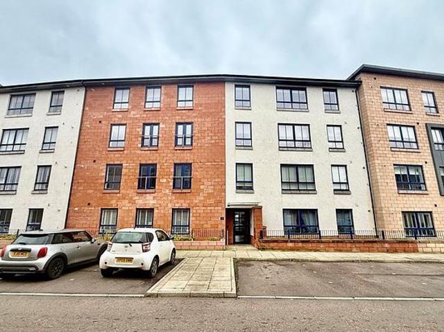 Apartment for rent in Oatlands, Scotland