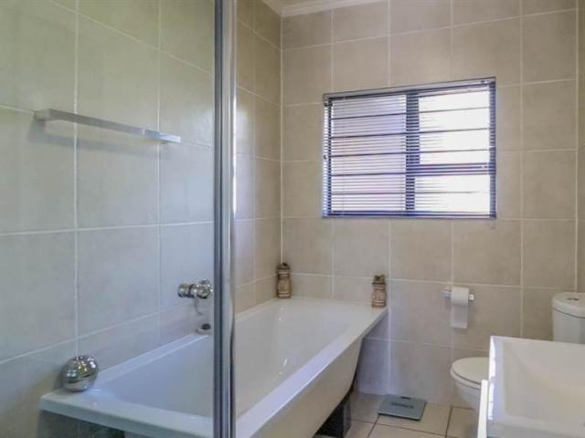 Flat for sale in Ekurhuleni, Gauteng