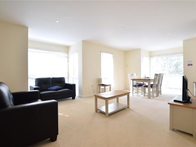 Apartment for rent in Whitley, Reading