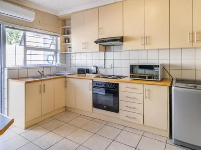 Flat for rent in Durbanville, Western Cape