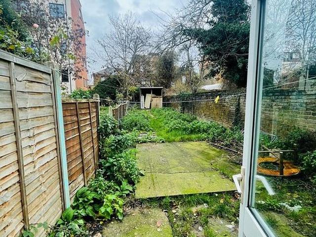 Apartment for rent in Gants Hill, Greater London