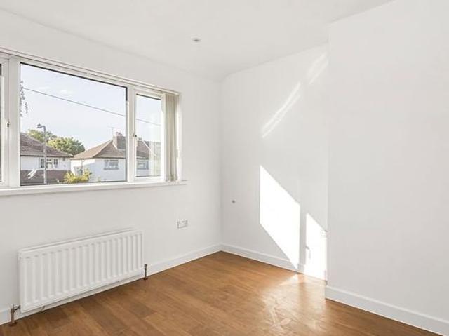 Apartment for rent in Gants Hill, Greater London
