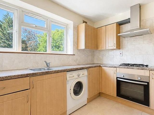 Apartment for rent in London Borough of Hounslow, Spring Grove