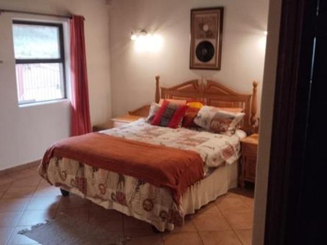 Flat for rent in Waterkloof, Gauteng