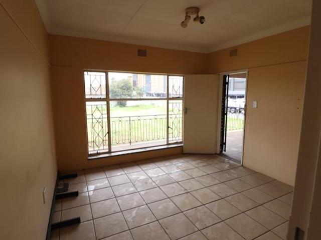 Flat for rent in Ekurhuleni, Gauteng