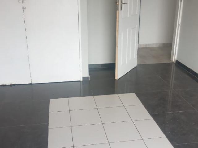 Flat for sale in Ekurhuleni, Gauteng