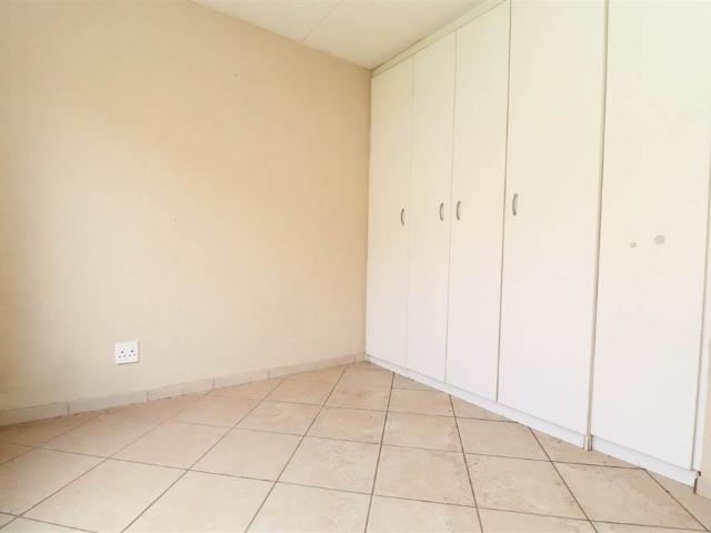 Flat for sale in Ekurhuleni, Gauteng