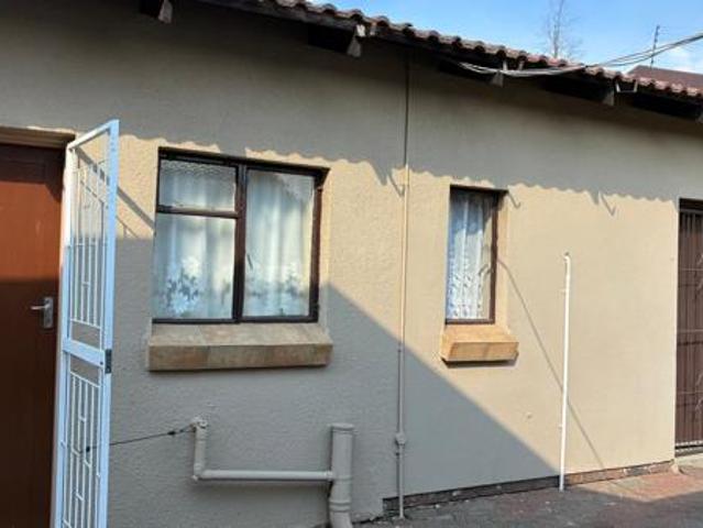Flat for rent in Secunda, Govan Mbeki