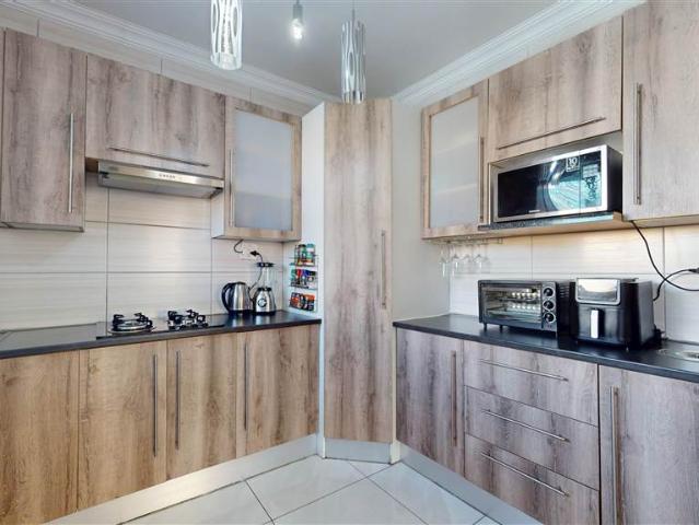 Flat for sale in Ekurhuleni, Gauteng
