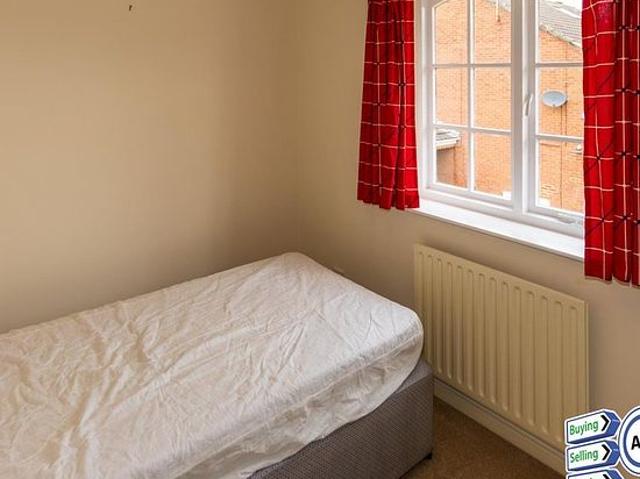 Apartment for rent in Roundhay, West Yorkshire