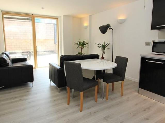 Apartment for rent in Holbeck, West Yorkshire