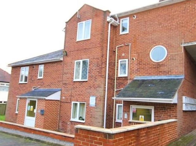 Apartment for rent in Hyde Park, West Yorkshire
