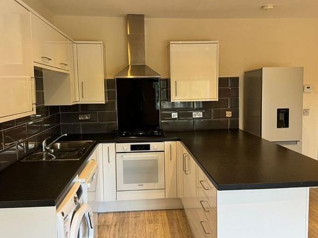 Apartment for rent in Primley Park, Moortown