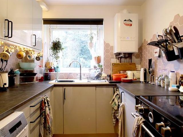 Apartment for rent in Hyde Park, West Yorkshire