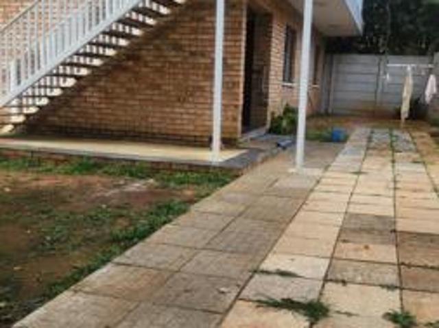 Flat for rent in Vosloorus, Gauteng