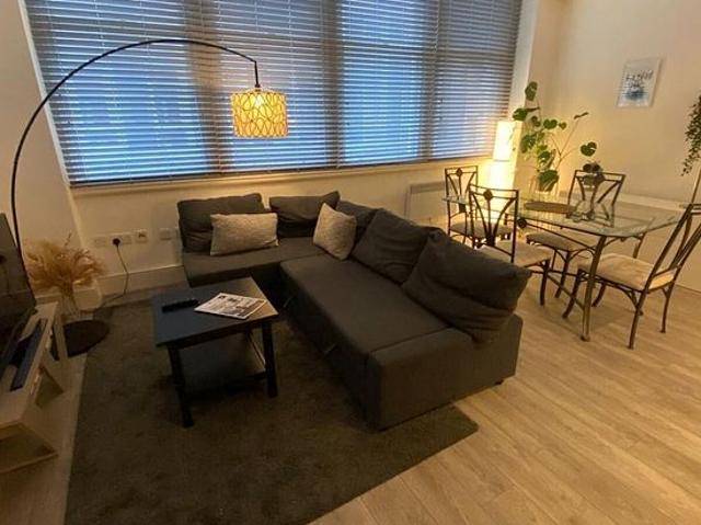 Apartment for rent in Calderstones